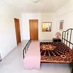 Spacious Apartment In Portimao - 100 M² With Terrace