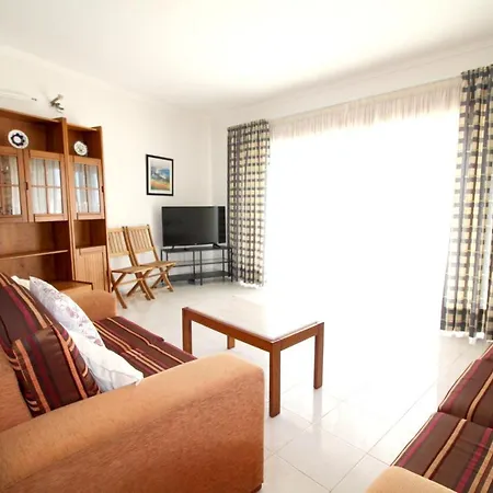 Spacious Apartment In Portimao - 100 M² With Terrace Apartment *