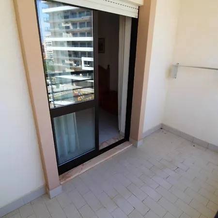 Apartment Spacious Apartment In Portimao - 100 M² With Terrace