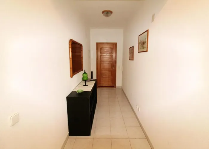 Spacious Apartment In Portimao - 100 M² With Terrace Apartment Portimao